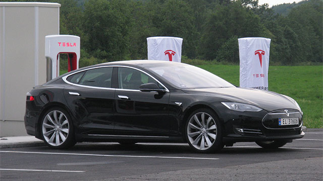 Tesla | Upper James AutoPro